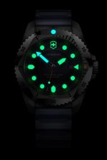 VICTORINOX Dive Pro Quartz - Image 6
